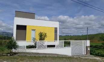 Imagem: Casa com piscina em Goianá