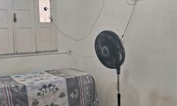 Imagem 2: Alugo quarto mobiliado para moças solteiras
