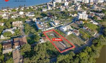 Imagem 3: 1440 M² A VENDA EM NOVA GUARAPARI CERCADO DE MUITO VERDE, PERTINHO DA PRAIA E DA LAGOA