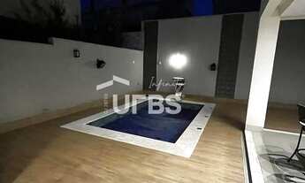 Imagem 7: Sobrado no Jardins Valência, próximo a portaria