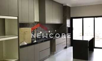 Imagem: Casa de condomínio em Avenida Padre José