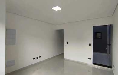 Imagem 5: Sobrado Frontal à Venda 3 Dormitórios (1 Suíte) Acabamento em Porcelanato no bairro Jard