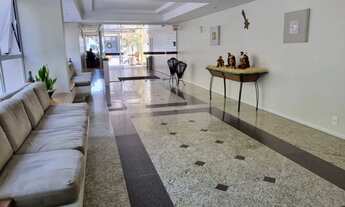 Imagem 2: Apartamento para Venda em Florianópolis, Centro, 2 dormitórios, 1 suíte, 2 banheiros, 1 va