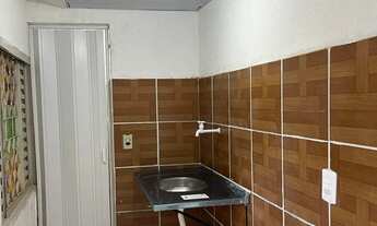 Imagem 2: Alugo kitnet próx shopping reis magos