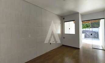 Imagem 5: Casa Residencial no Bairro Iririú composto por 02 dormitórios , cozinha com armário e 01 v