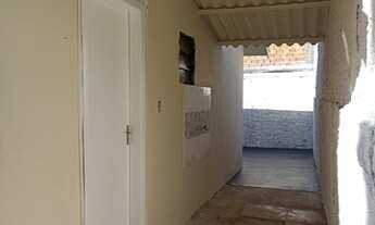 Imagem 7: Residência com 02 dormitórios - Conjunto Ulisses Guimarães em Arapongas-PR