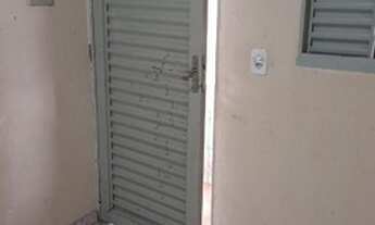 Imagem 3: ALUGO CASA DE FUNDO NA QNN 20 CEILÂNDIA SUL LEIA