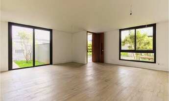 Imagem 7: Casa de condomínio para venda possui 272 metros quadrados com 3 Suítes