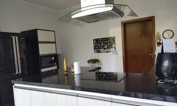 Imagem 4: Casa Tarumã 358 Mts - 04 Suítes - 04 Vagas - OPORTUNIDADE - Ótima Localização