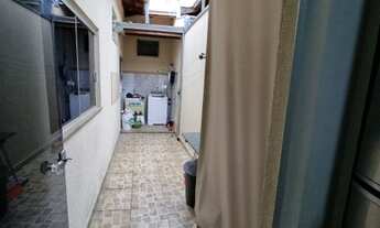 Imagem 6: Casa para venda tem 75 metros quadrados com 2 dormitórios sendo um suíte com garagem cobe