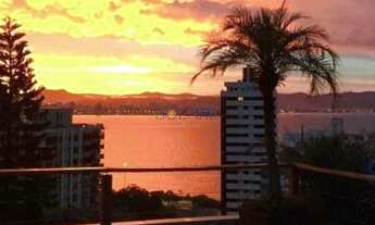 Imagem 2: Casa à venda 4 Quartos, 2 Suites, 2 Vagas, 360M², Agronômica, Florianópolis - SC