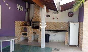 Imagem 4: Casa 3 dormitórios com Piscina em Residencial Fechado