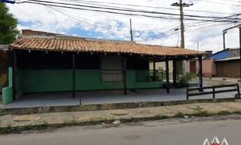 Imagem 2: Vendo Area com 1500mts de esquina com 2 casas