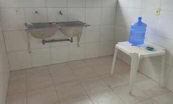 Imagem 3: Casa de condomínio para venda possui 80 metros quadrados com 3 quartos em Centro - Camaçar