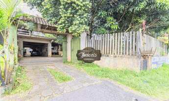 Imagem 2: Terreno à venda, ótima testada, com 1.663m², no Santo Inácio, Curitiba/PR