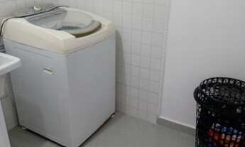 Imagem 2: Sobrado para venda possui 184 m² com 3 suítes no Centro - Caraguatatuba - SP