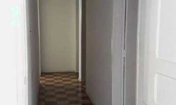 Imagem 5: Casa 3 dormitórios à venda,+ 2 casas de fundos sendo uma com 3 comodos e 1 com dois comod