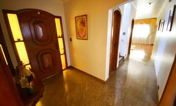 Imagem 7: Bolsão Interlagos: Sobrado com 392 m² com 5 dormitórios sendo 2 suítes, 4 vagas