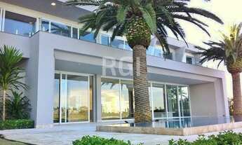 Imagem 5: Casa de condomínio para venda tem 1108 metros quadrados com 6 quartos