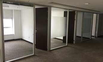 Imagem 3: Excelente Andar Todo Reformado de 1140m2 com Vista