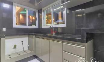 Imagem 6: Excelente Sobrado Triplex no Xaxim! R$ 660,000 Aquecimento a gás, 3 dormitórios,1 suíte c