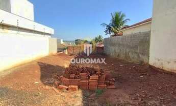 Imagem 3: Imóvel para Venda Terreno com 300m² à venda, por R$ 130.000,00 - Jd. Furlan- Ourinhos/SP