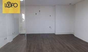 Imagem 3: Seu negócio na Pituba! Vende-se loja no Multishopping 121, térreo, 27m², próximo a Av. Pau