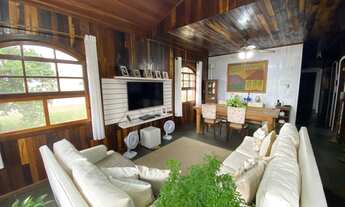 Imagem 5: Casa com ótima área de lazer e linda varanda com vista para a cidade de Águas de São Pedro