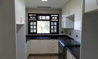 Imagem 6: Sobrado para venda tem 307 metros quadrados com 4 quartos em Uberaba - Curitiba - PR