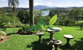 Imagem 2: Lindo Sítio à Venda em Piracaia com Asfalto até a Porta 50mil metros