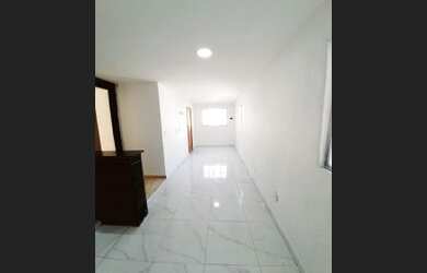 Imagem 2: Apartamento recém construído bem espaçoso