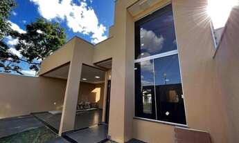 Imagem: Casa para venda tem 100 metros quadrados