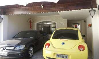 Imagem 4: Sobrado para Venda em Suzano, Vila Paiva, 4 dormitórios, 2 suítes, 4 banheiros, 4 vagas