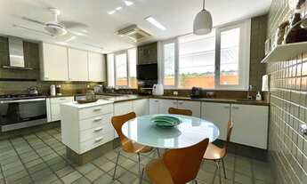 Imagem 4: Casa de condomínio para venda com 640 metros quadrados com 5 quartos