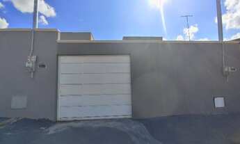 Imagem 3: Casa para venda com 180 metros quadrados com 3 quartos