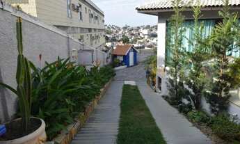 Imagem 4: Casa duplex para venda possui 289 metros quadrados com 3 quartos em Jardim Guanabara