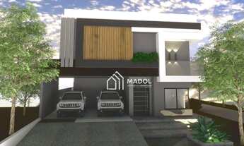 Imagem: Lindo Sobrado de alto padrão, de esquina