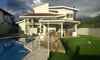 Imagem: Casa a venda no condomínio Vila Monte Verde