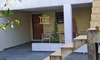 Imagem 4: Casa para venda tem 180 metros quadrados com 3 quartos em Vila Dom Pedro - Atibaia - SP