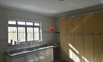 Imagem 4: Casa térrea com 3 vagas e corredor lateral na Penha