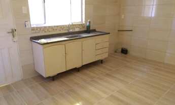 Imagem: CONFORTÁVEL CASA TÉRREA (PARTE INFERIOR)