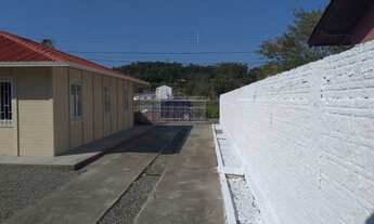 Imagem 4: Terreno com 2 Casas e patio amplo!