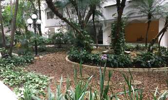 Imagem 2: Apto muito espaçoso, sala, copa e cozinha, area de serviço tudo grande, janela dos dois l