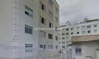 Imagem 2: Apartamento para Venda em Juiz de Fora, Costa Carvalho, 2 dormitórios, 1 banheiro, 1 vaga