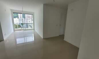 Imagem 2: Apartamento para venda possui 72 metros quadrados com 2 quartos em Botafogo - Rio de Janei