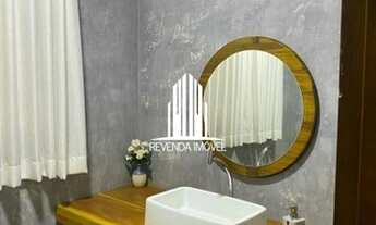 Imagem 7: Linda casa com 3 Dormitorio e 5 vagas de garagem