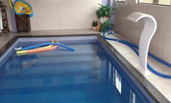 Imagem 2: Sobrado em área nobre com piscina coberta 3 suítes vista mar