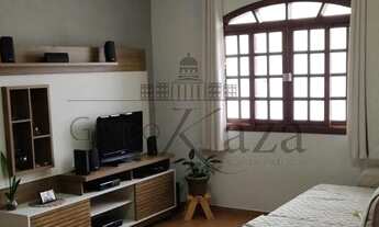 Imagem: Casa / Sobrado - Bosque dos Eucaliptos