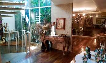 Imagem 7: Casa Asoobradada 522m² Terreno 1098m² 4 Quartos 4 Suítes 5 Vagas de Garag. Churrasq. Câmer