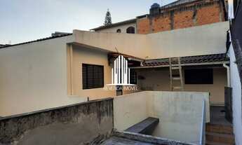 Imagem 3: OPORTUNIDADE Sobrado com 4 casas e 2 salões comerciais em Diadema